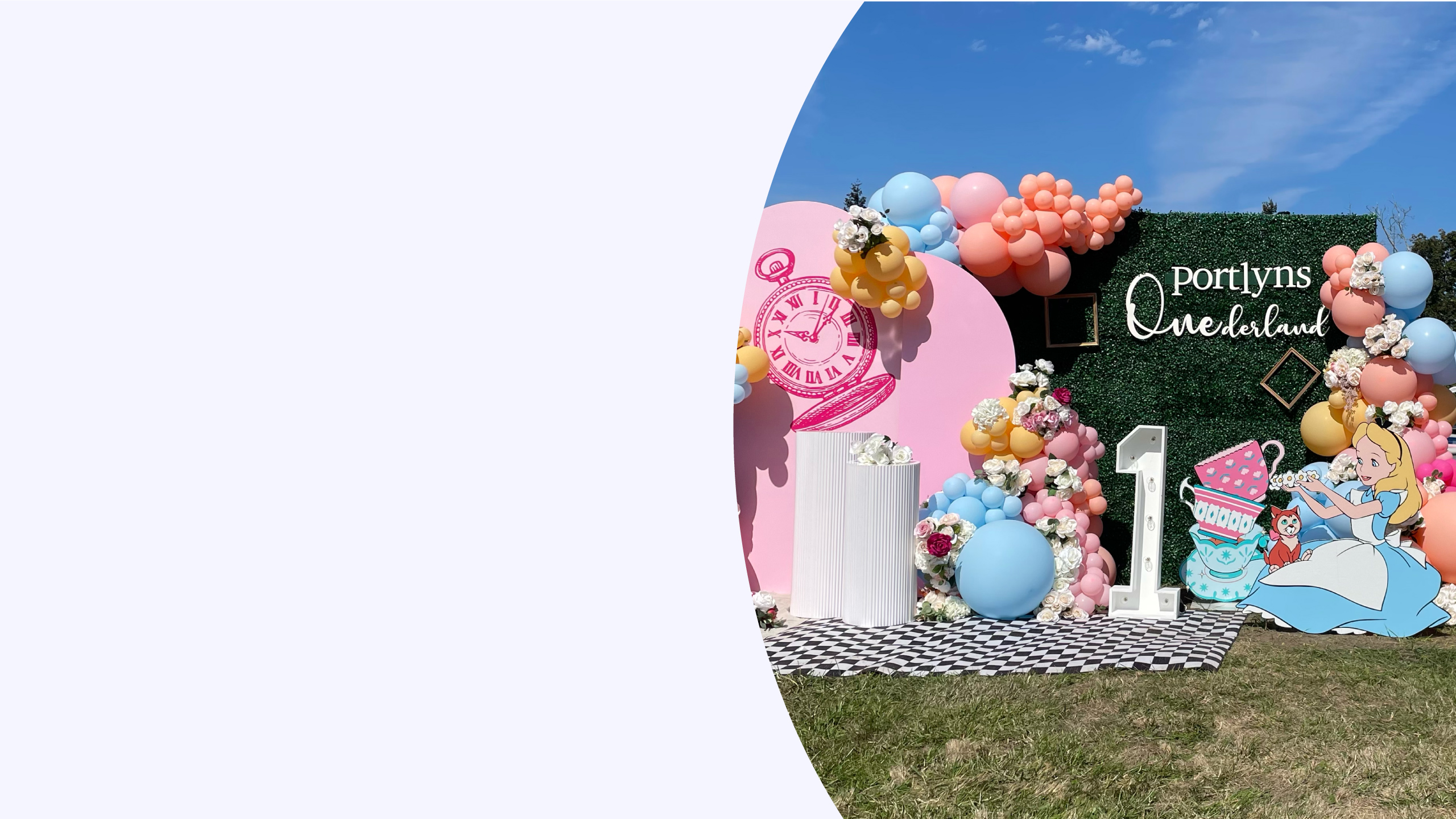 Float Balloons event display with balloons